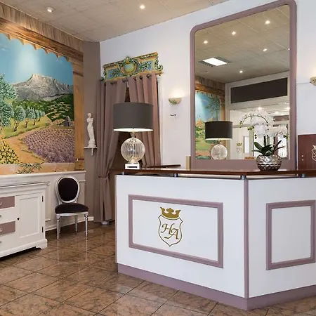 D'angleterre, Salon-de-Provence