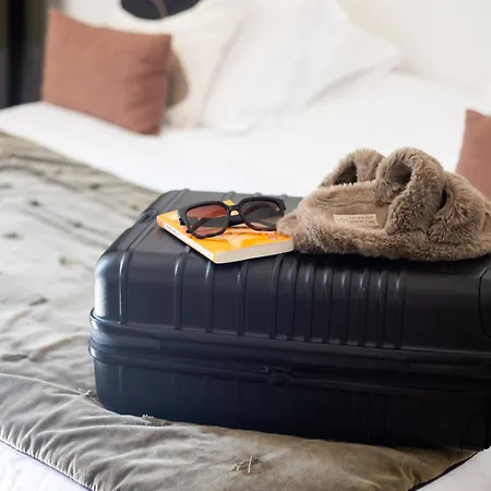 D'angleterre, 3* Salon-de-Provence